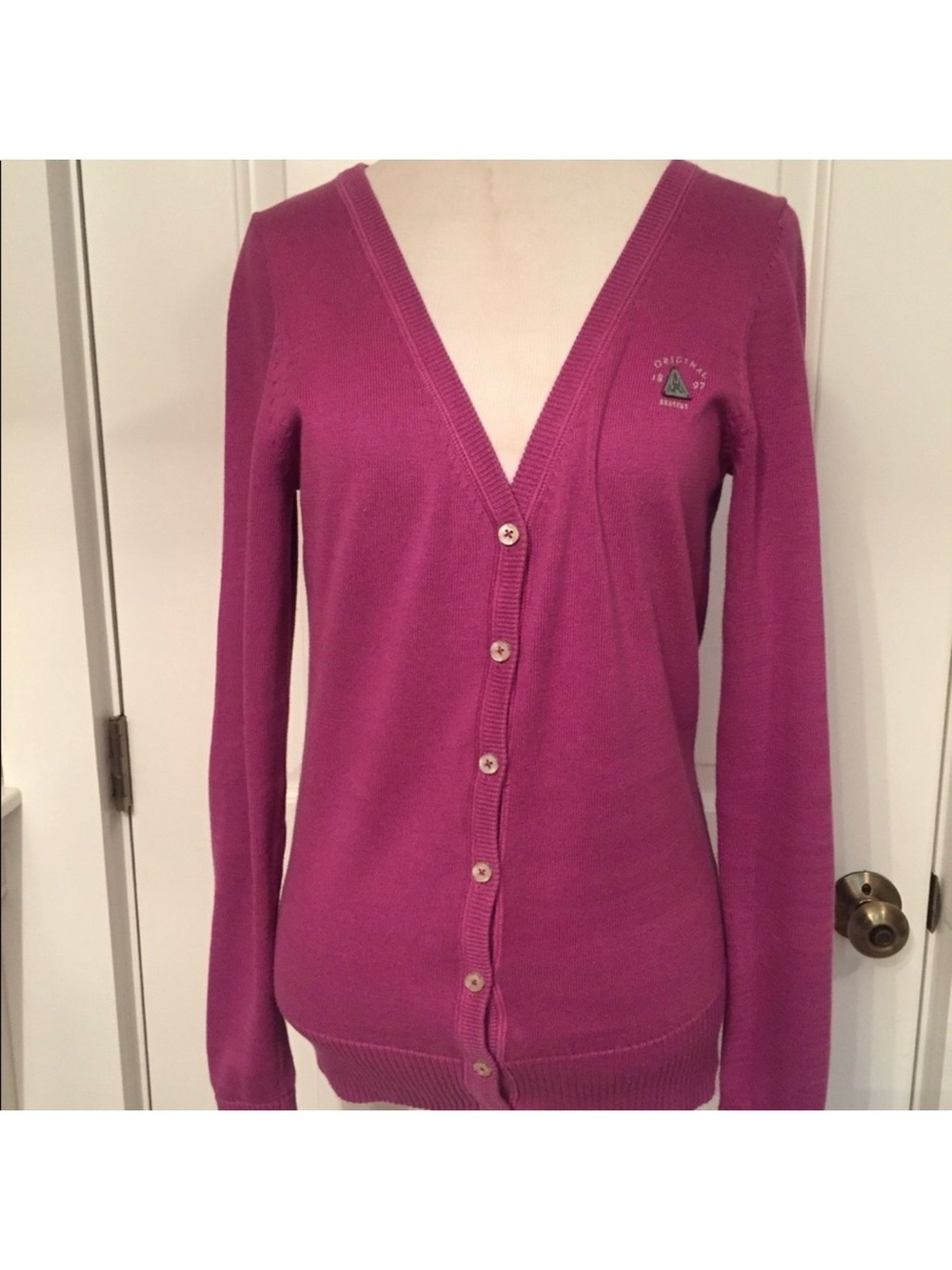 GAASTRA NAUTICAL SUPPLIES SWEATER CARDIGAN PURPLE LONG SLEEVE V-NECK Size M